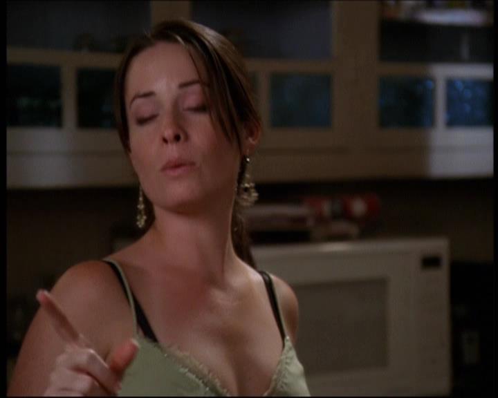 Charmed-Online-dot-net_605LovesAWitch1530.jpg