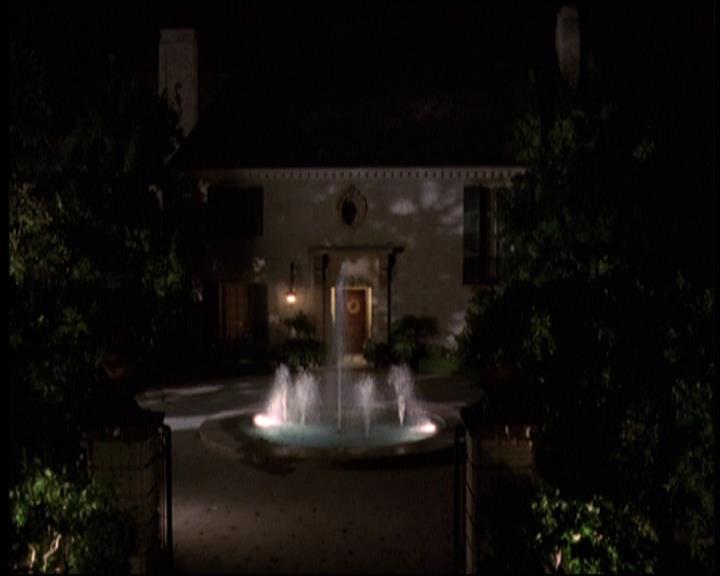 Charmed-Online-dot-net_605LovesAWitch1570.jpg Charmed-Online-dot-net_605LovesAWitch1570.jpg