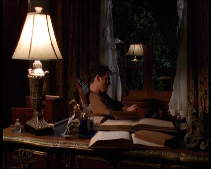 Charmed-Online-dot-net_605LovesAWitch1581.jpg Charmed-Online-dot-net_605LovesAWitch1581.jpg