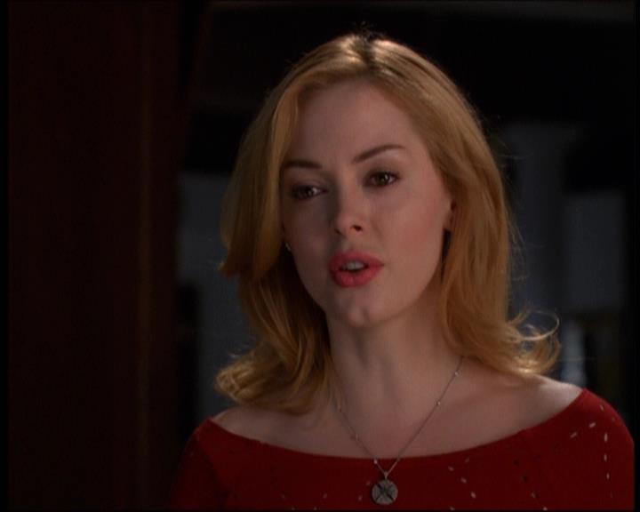 Charmed-Online-dot-net_605LovesAWitch1598.jpg Charmed-Online-dot-net_605LovesAWitch1598.jpg