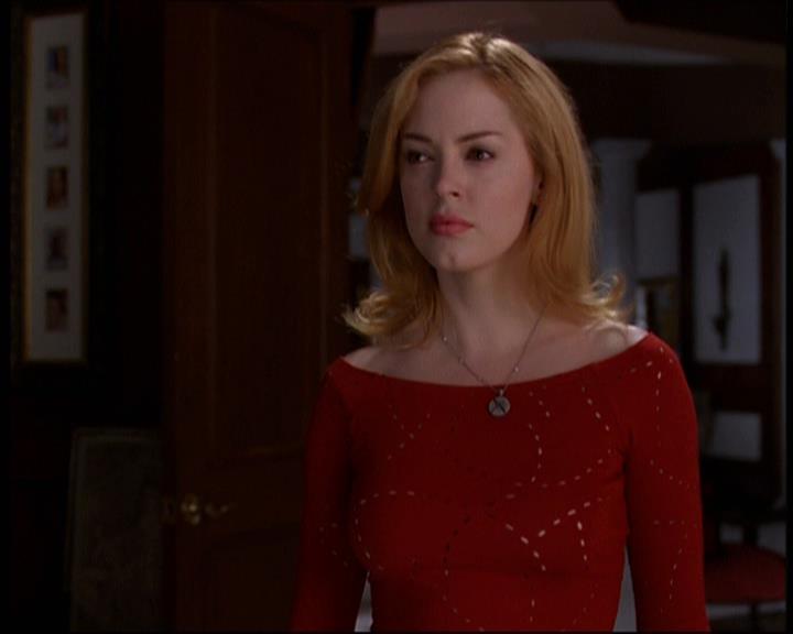 Charmed-Online-dot-net_605LovesAWitch1626.jpg Charmed-Online-dot-net_605LovesAWitch1626.jpg