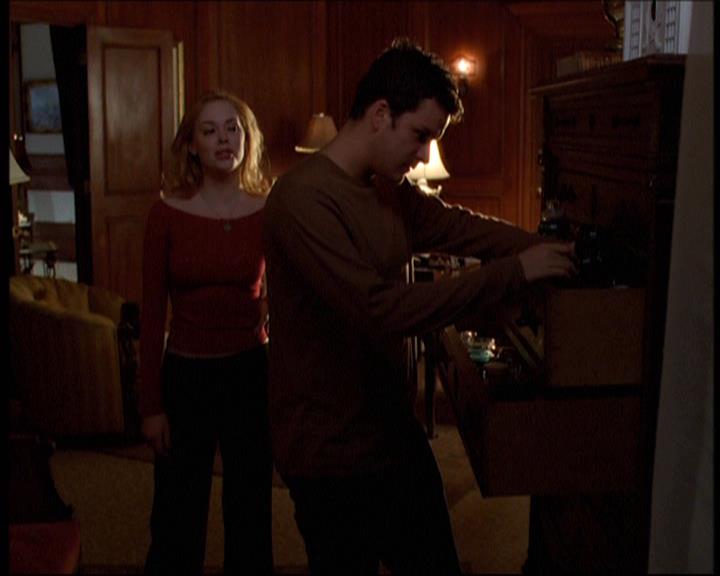 Charmed-Online-dot-net_605LovesAWitch1640.jpg Charmed-Online-dot-net_605LovesAWitch1640.jpg