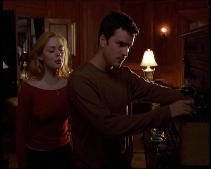 Charmed-Online-dot-net_605LovesAWitch1653.jpg Charmed-Online-dot-net_605LovesAWitch1653.jpg