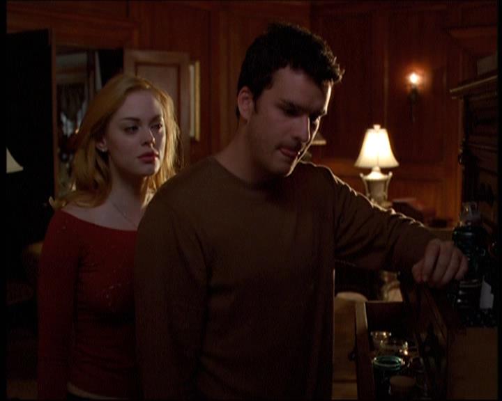 Charmed-Online-dot-net_605LovesAWitch1657.jpg Charmed-Online-dot-net_605LovesAWitch1657.jpg