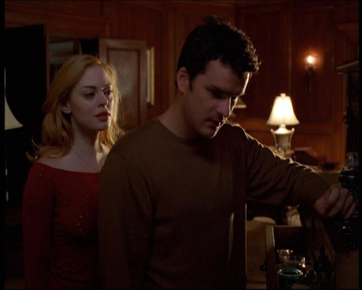 Charmed-Online-dot-net_605LovesAWitch1659.jpg Charmed-Online-dot-net_605LovesAWitch1659.jpg