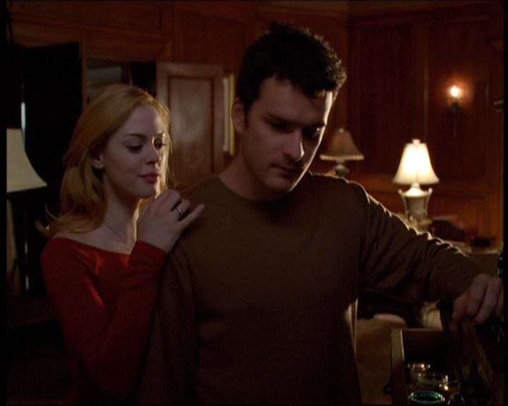 Charmed-Online-dot-net_605LovesAWitch1666.jpg Charmed-Online-dot-net_605LovesAWitch1666.jpg