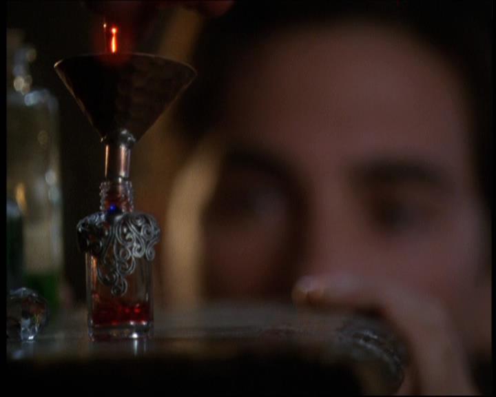 Charmed-Online-dot-net_605LovesAWitch1682.jpg Charmed-Online-dot-net_605LovesAWitch1682.jpg