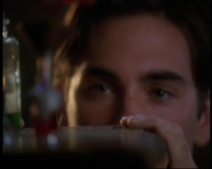 Charmed-Online-dot-net_605LovesAWitch1683.jpg Charmed-Online-dot-net_605LovesAWitch1683.jpg