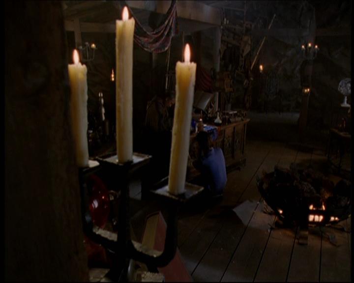 Charmed-Online-dot-net_605LovesAWitch1684.jpg Charmed-Online-dot-net_605LovesAWitch1684.jpg