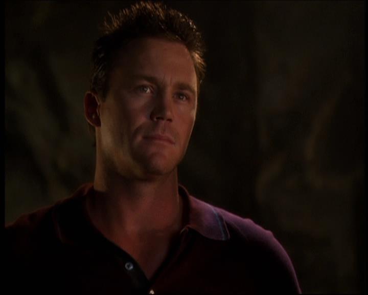 Charmed-Online-dot-net_605LovesAWitch1721.jpg Charmed-Online-dot-net_605LovesAWitch1721.jpg