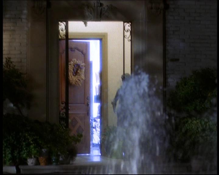 Charmed-Online-dot-net_605LovesAWitch1806.jpg Charmed-Online-dot-net_605LovesAWitch1806.jpg