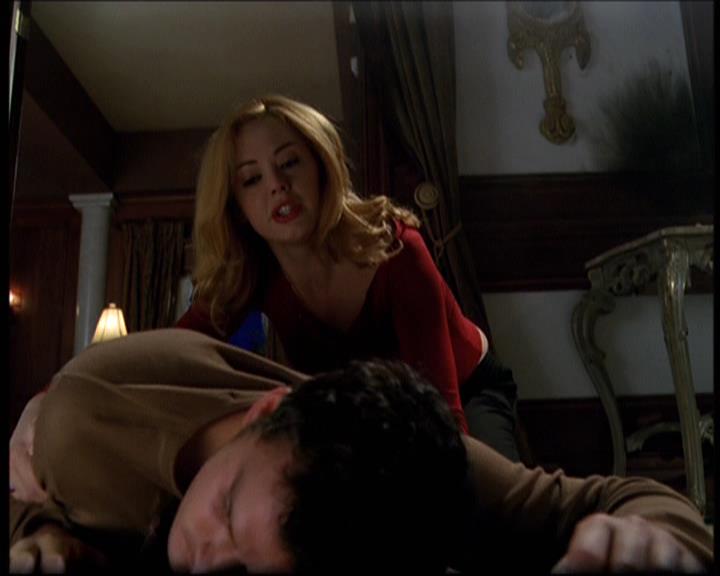 Charmed-Online-dot-net_605LovesAWitch1848.jpg Charmed-Online-dot-net_605LovesAWitch1848.jpg