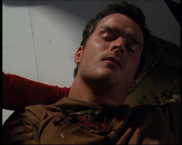 Charmed-Online-dot-net_605LovesAWitch1850.jpg Charmed-Online-dot-net_605LovesAWitch1850.jpg