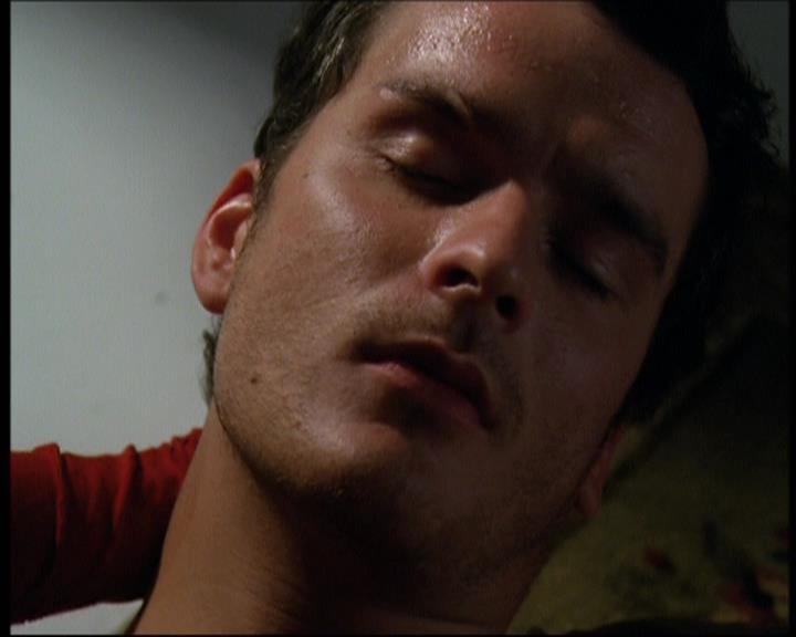 Charmed-Online-dot-net_605LovesAWitch1853.jpg Charmed-Online-dot-net_605LovesAWitch1853.jpg