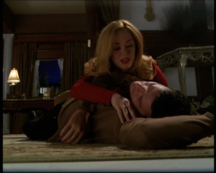 Charmed-Online-dot-net_605LovesAWitch1861.jpg Charmed-Online-dot-net_605LovesAWitch1861.jpg