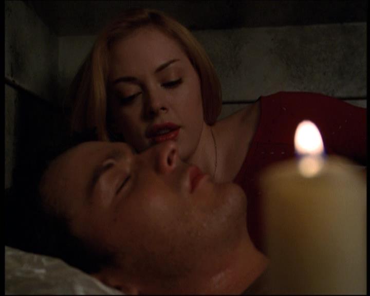 Charmed-Online-dot-net_605LovesAWitch1884.jpg Charmed-Online-dot-net_605LovesAWitch1884.jpg