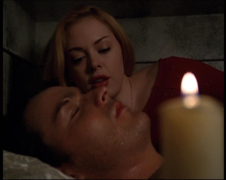 Charmed-Online-dot-net_605LovesAWitch1885.jpg