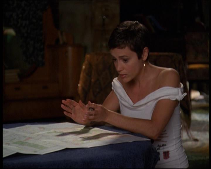 Charmed-Online-dot-net_605LovesAWitch1956.jpg Charmed-Online-dot-net_605LovesAWitch1956.jpg