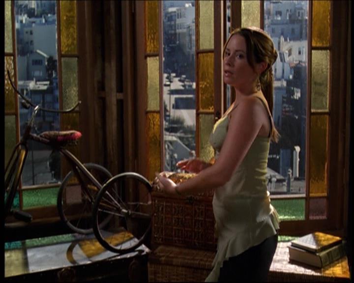 Charmed-Online-dot-net_605LovesAWitch1959.jpg Charmed-Online-dot-net_605LovesAWitch1959.jpg