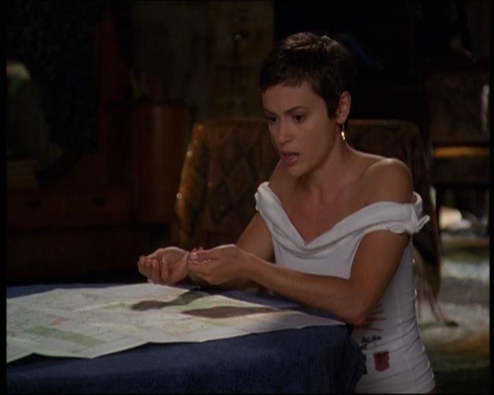 Charmed-Online-dot-net_605LovesAWitch1971.jpg Charmed-Online-dot-net_605LovesAWitch1971.jpg