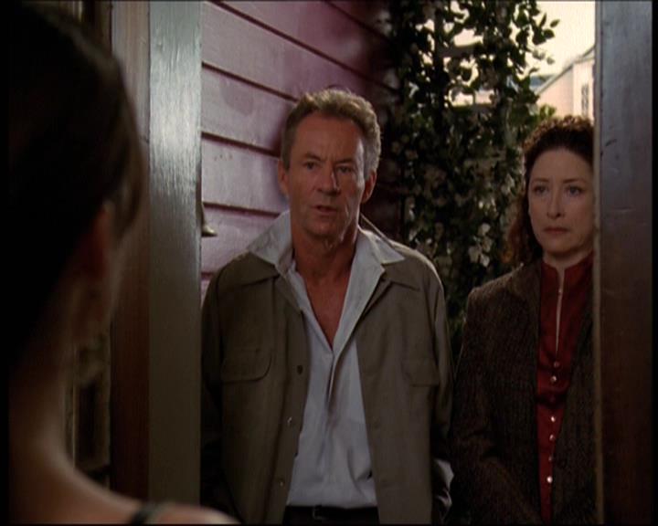 Charmed-Online-dot-net_605LovesAWitch1980.jpg Charmed-Online-dot-net_605LovesAWitch1980.jpg