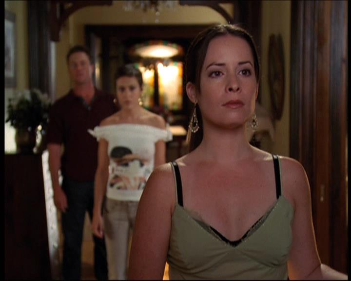 Charmed-Online-dot-net_605LovesAWitch1982.jpg Charmed-Online-dot-net_605LovesAWitch1982.jpg