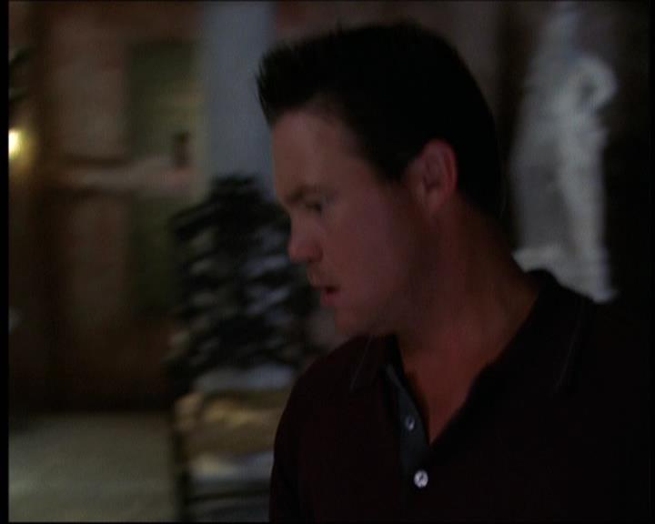 Charmed-Online-dot-net_605LovesAWitch2001.jpg Charmed-Online-dot-net_605LovesAWitch2001.jpg