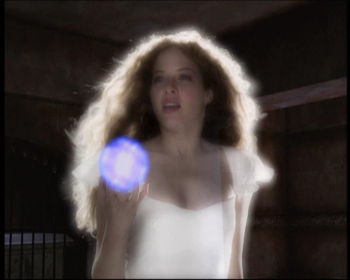 Charmed-Online-dot-net_605LovesAWitch2015.jpg Charmed-Online-dot-net_605LovesAWitch2015.jpg