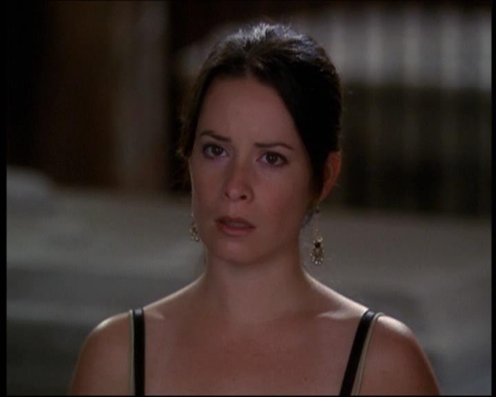Charmed-Online-dot-net_605LovesAWitch2043.jpg