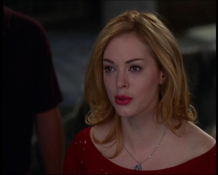 Charmed-Online-dot-net_605LovesAWitch2046.jpg Charmed-Online-dot-net_605LovesAWitch2046.jpg