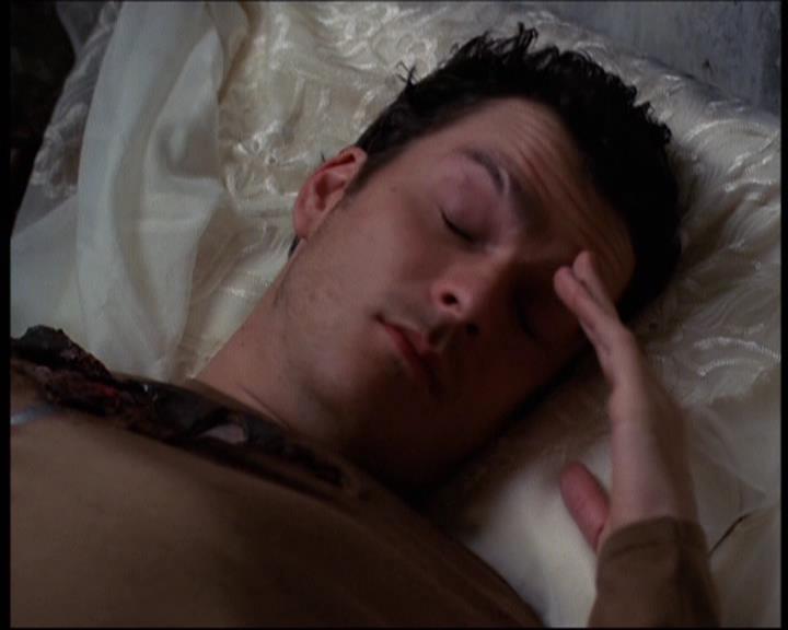 Charmed-Online-dot-net_605LovesAWitch2057.jpg Charmed-Online-dot-net_605LovesAWitch2057.jpg