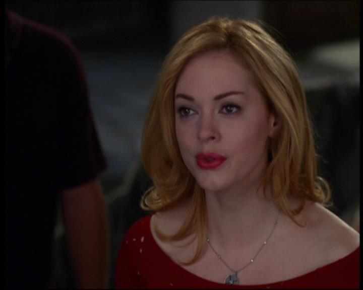 Charmed-Online-dot-net_605LovesAWitch2064.jpg Charmed-Online-dot-net_605LovesAWitch2064.jpg