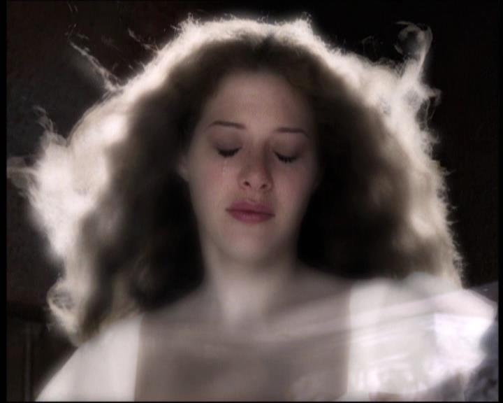 Charmed-Online-dot-net_605LovesAWitch2066.jpg Charmed-Online-dot-net_605LovesAWitch2066.jpg