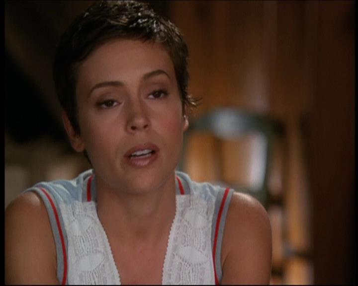 Charmed-Online-dot-net_605LovesAWitch2151.jpg