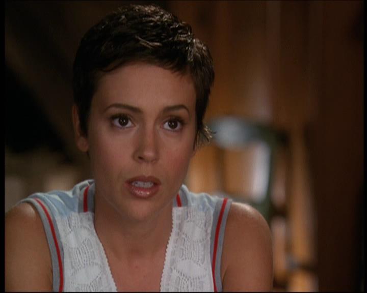 Charmed-Online-dot-net_605LovesAWitch2156.jpg
