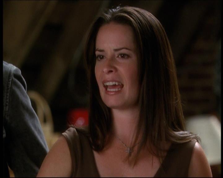 Charmed-Online-dot-net_605LovesAWitch2202.jpg