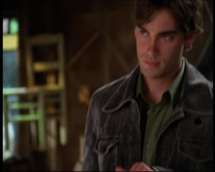 Charmed-Online-dot-net_605LovesAWitch2256.jpg Charmed-Online-dot-net_605LovesAWitch2256.jpg