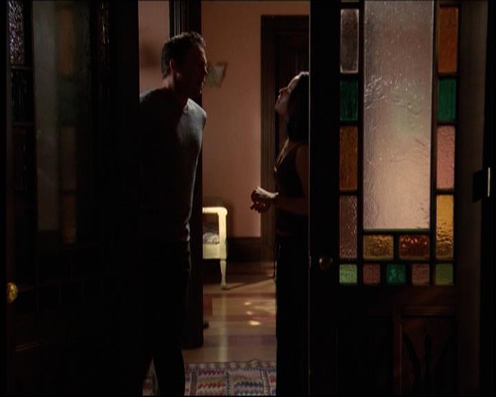 Charmed-Online-dot-net_605LovesAWitch2262.jpg Charmed-Online-dot-net_605LovesAWitch2262.jpg