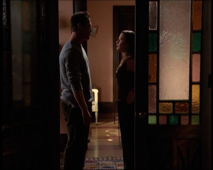 Charmed-Online-dot-net_605LovesAWitch2269.jpg Charmed-Online-dot-net_605LovesAWitch2269.jpg