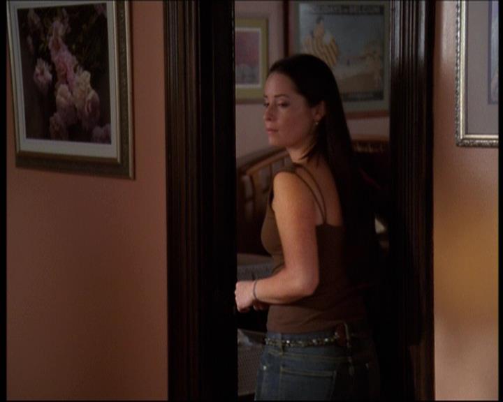 Charmed-Online-dot-net_605LovesAWitch2327.jpg Charmed-Online-dot-net_605LovesAWitch2327.jpg