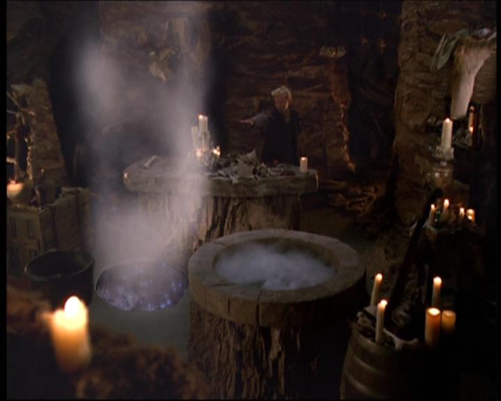 Charmed-Online-dot-net_606MyThreeWitches0446.jpg Charmed-Online-dot-net_606MyThreeWitches0446.jpg