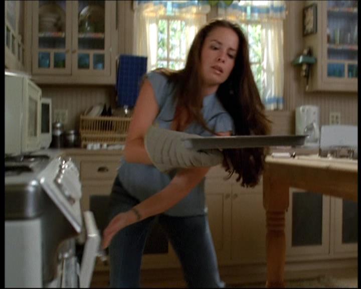 Charmed-Online-dot-net_606MyThreeWitches0602.jpg Charmed-Online-dot-net_606MyThreeWitches0602.jpg