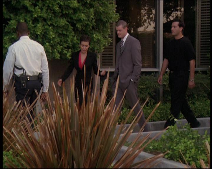 Charmed-Online-dot-net_606MyThreeWitches0998.jpg Charmed-Online-dot-net_606MyThreeWitches0998.jpg