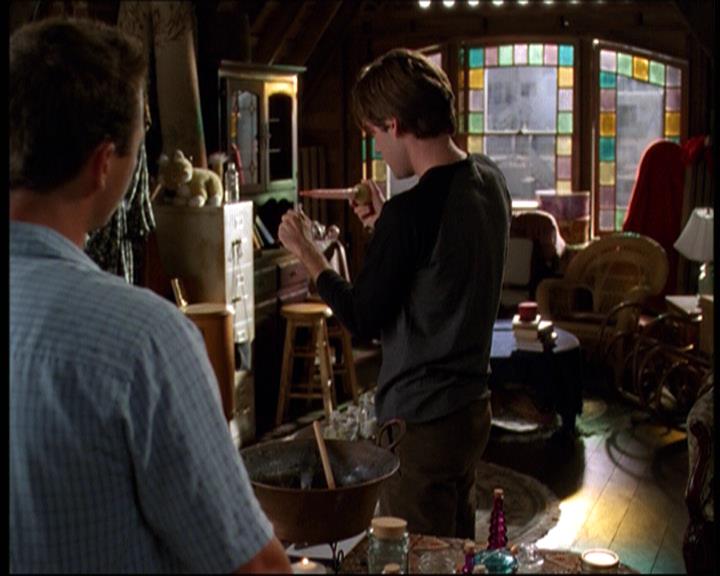 Charmed-Online-dot-net_606MyThreeWitches1143.jpg Charmed-Online-dot-net_606MyThreeWitches1143.jpg