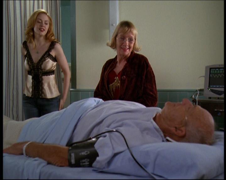 Charmed-Online-dot-net_606MyThreeWitches1198.jpg Charmed-Online-dot-net_606MyThreeWitches1198.jpg