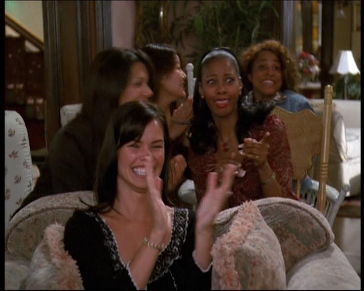 Charmed-Online-dot-net_606MyThreeWitches1250.jpg Charmed-Online-dot-net_606MyThreeWitches1250.jpg