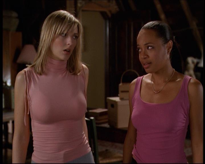 Charmed-Online-dot-net_606MyThreeWitches1576.jpg