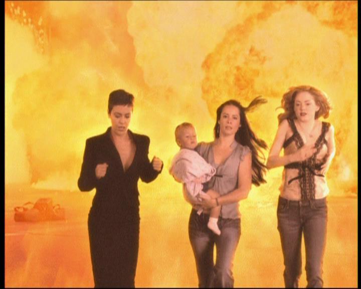Charmed-Online-dot-net_606MyThreeWitches2050.jpg