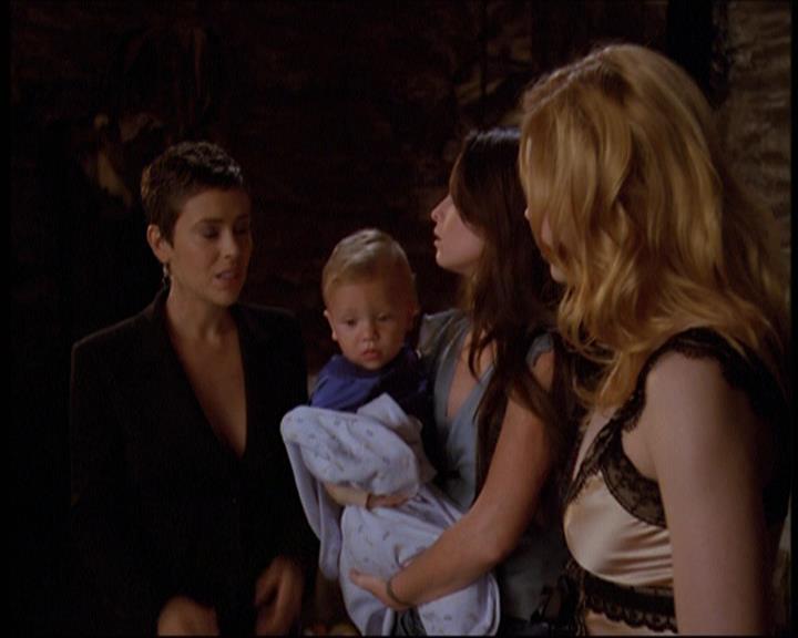 Charmed-Online-dot-net_606MyThreeWitches2066.jpg Charmed-Online-dot-net_606MyThreeWitches2066.jpg