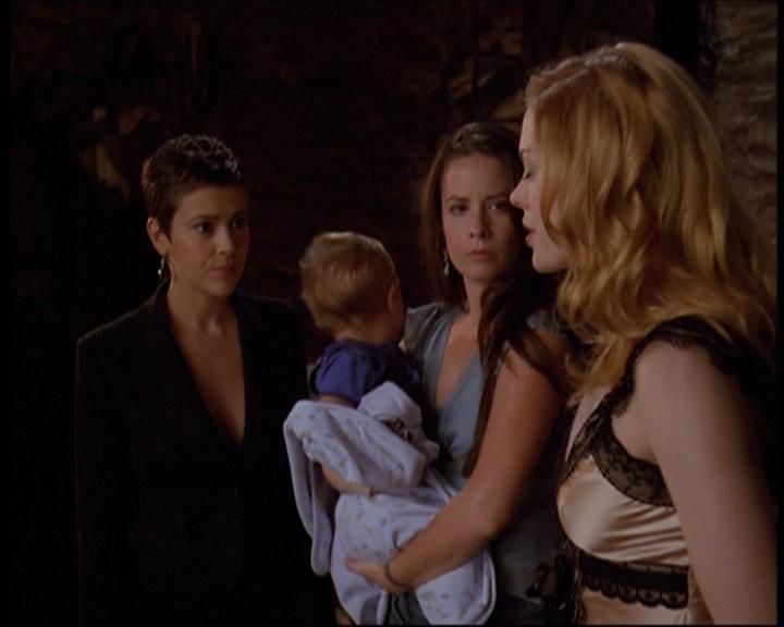 Charmed-Online-dot-net_606MyThreeWitches2069.jpg Charmed-Online-dot-net_606MyThreeWitches2069.jpg